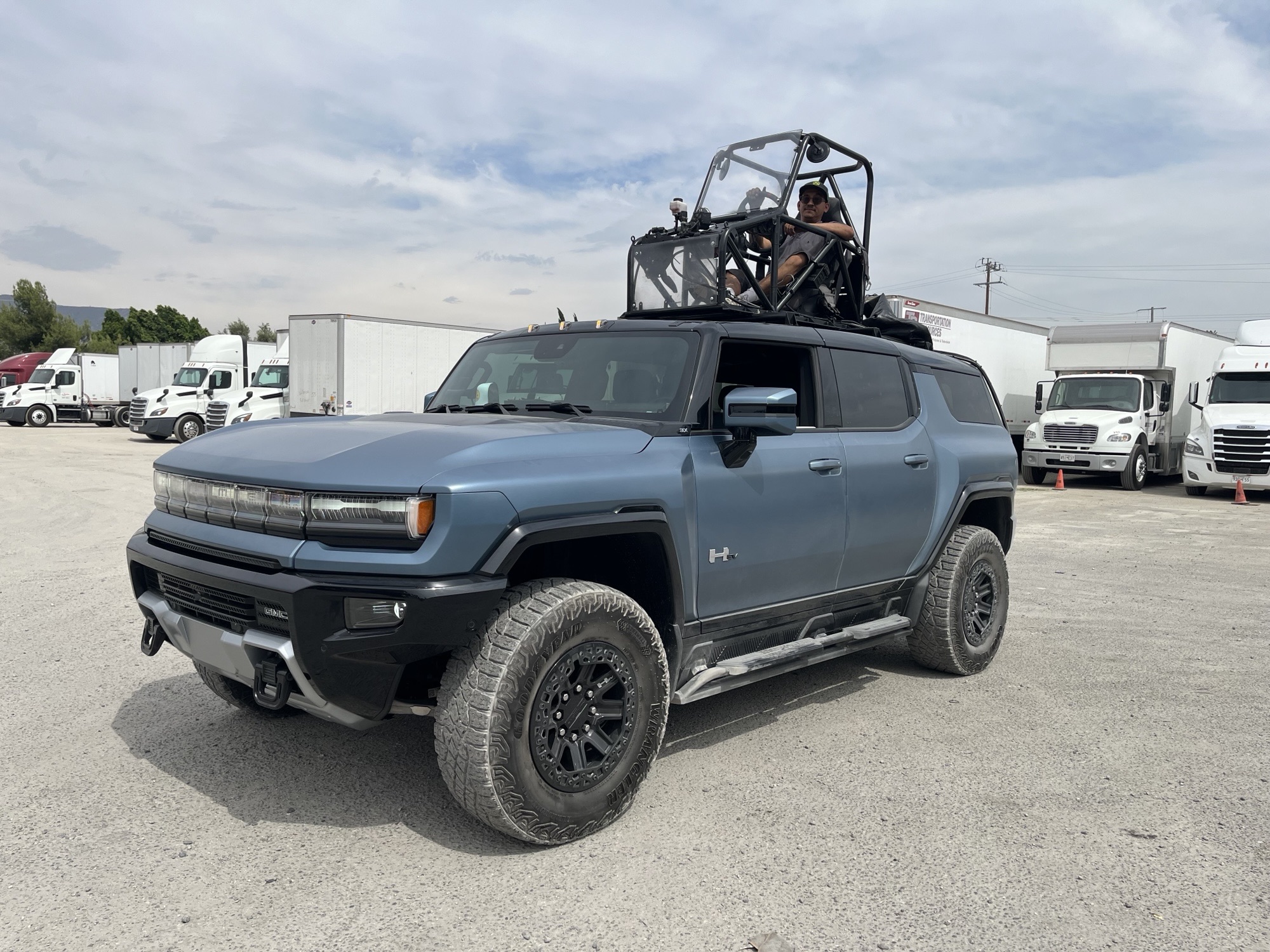 Hummer H2 EV